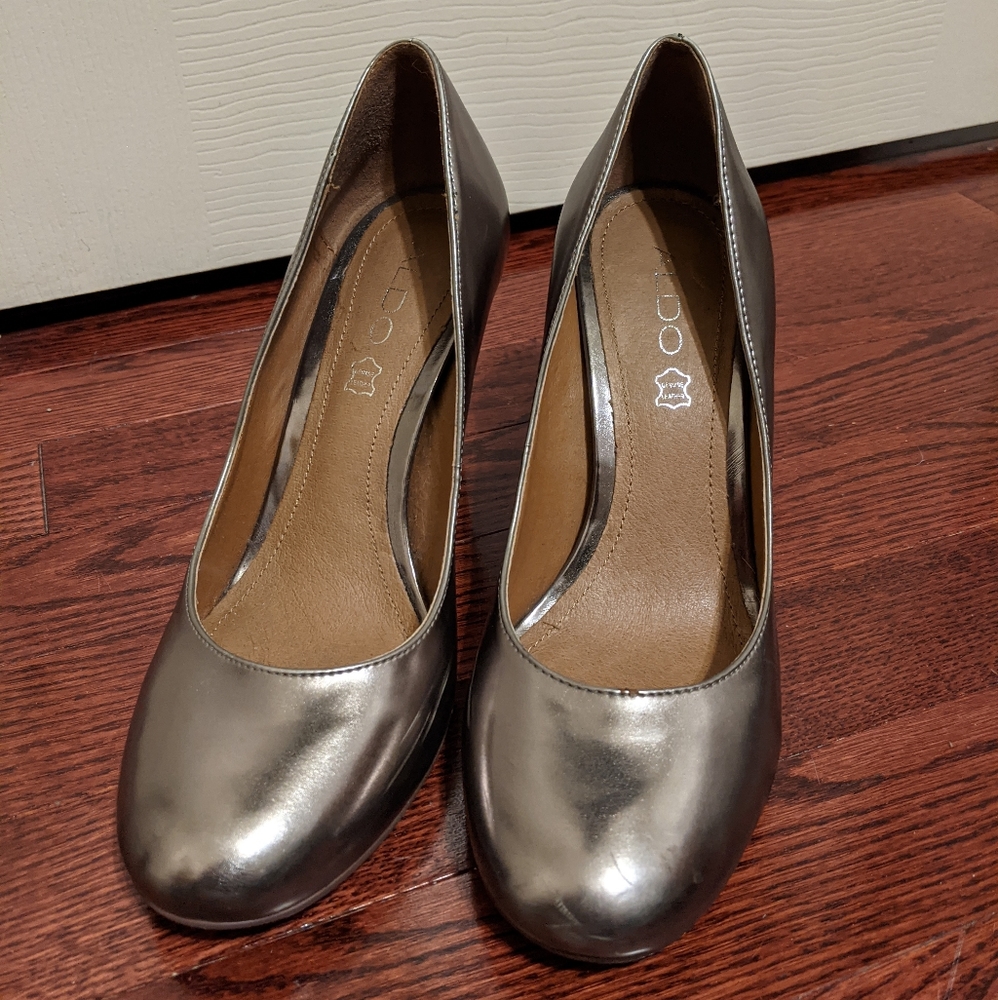 Aldo 3.5 inch grey-silver heels
